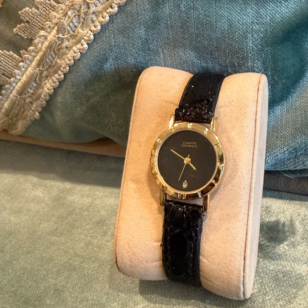 Women’s Gold-Tone Diamond Quartz Watch – Black Dial & Black Strap